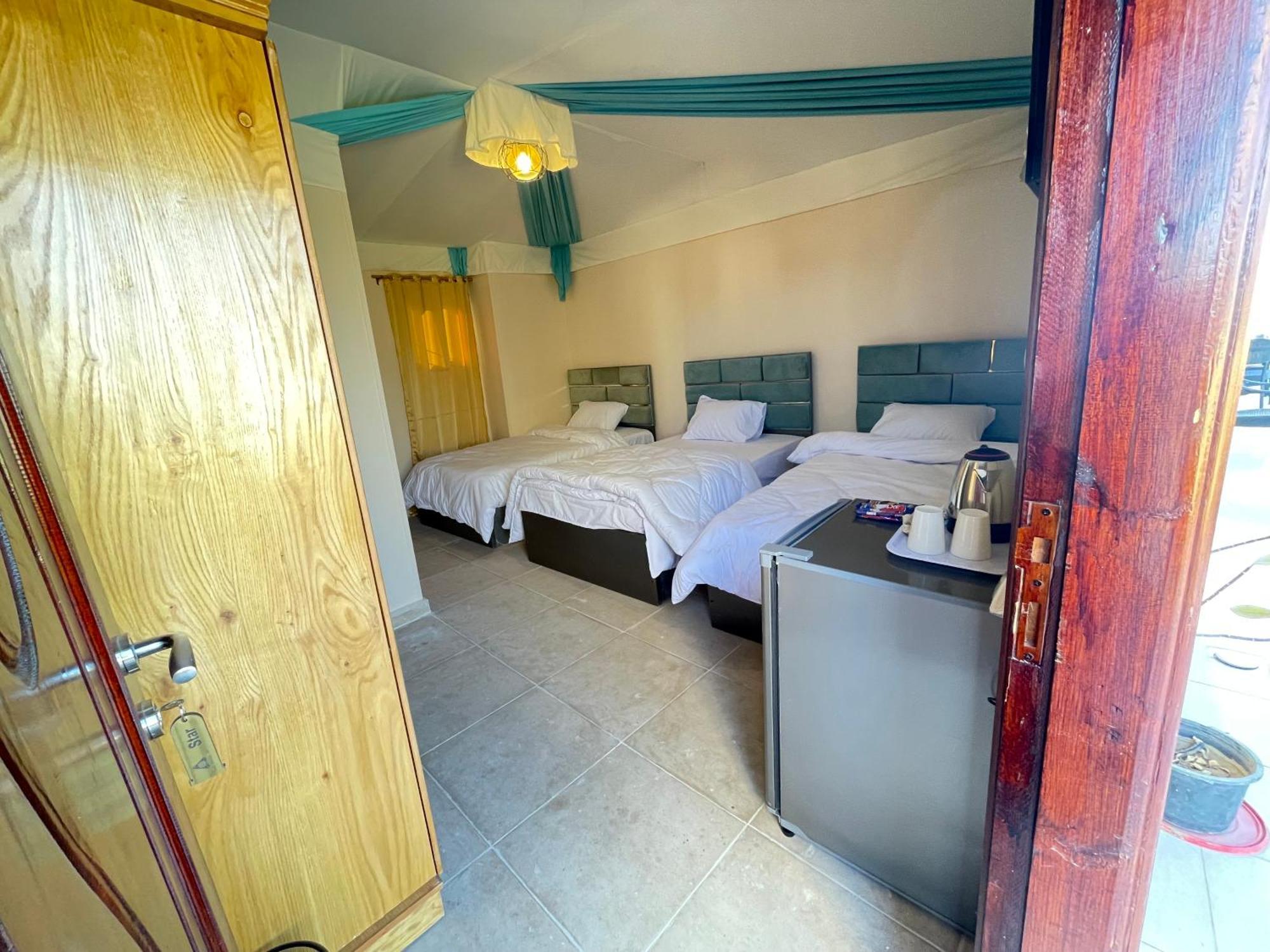 Sami Holiday Inn - Pyramids View Rooftop Al Kawm al Akhdar Luaran gambar